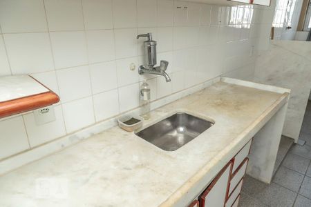 Apartamento à venda com 80m², 2 quartos e 1 vagaCozinha