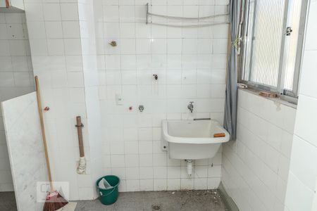Apartamento à venda com 80m², 2 quartos e 1 vagaÁrea de Serviço