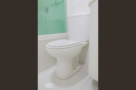 Casa de condomínio para alugar com 120m², 3 quartos e 2 vagas Casa de condomínio para alugar com 120m², 3 quartos e 2 vagasBanheiro Suite