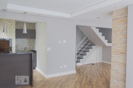 Sala  de casa de condomínio para alugar com 3 quartos, 120m² em Mercês, Curitiba