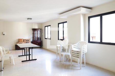 Apartamento à venda com 62m², 2 quartos e 2 vagas Apartamento à venda com 62m², 2 quartos e 2 vagasÁrea comum - Salão de festas