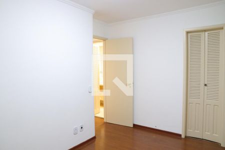 Apartamento à venda com 62m², 2 quartos e 2 vagas Apartamento à venda com 62m², 2 quartos e 2 vagasSuíte