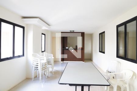 Apartamento à venda com 62m², 2 quartos e 2 vagas Apartamento à venda com 62m², 2 quartos e 2 vagasÁrea comum - Salão de festas