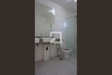 Apartamento à venda com 136m², 2 quartos e 3 vagasBanheiro da Suíte 2