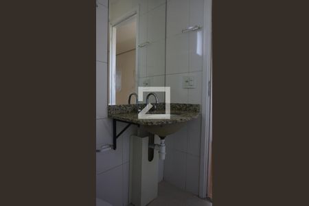 Apartamento à venda com 136m², 2 quartos e 3 vagasBanheiro da Suíte 1