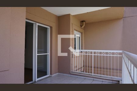 Apartamento à venda com 136m², 2 quartos e 3 vagasVaranda 2