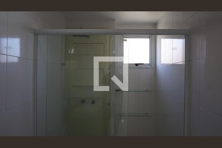 Apartamento à venda com 136m², 2 quartos e 3 vagasBanheiro da Suíte 2