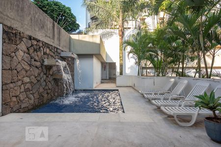 Apartamento à venda com 168m², 4 quartos e 3 vagasPiscina