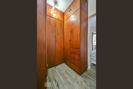 Apartamento à venda com 168m², 4 quartos e 3 vagasCloset da Suíte 1