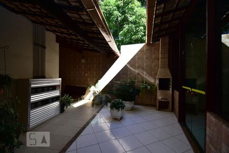 Apartamento à venda com 82m², 2 quartos e sem vagaChurrasqueira 