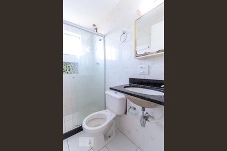 Banheiro de apartamento à venda com 1 quarto, 37m² em Taquara, Rio de Janeiro