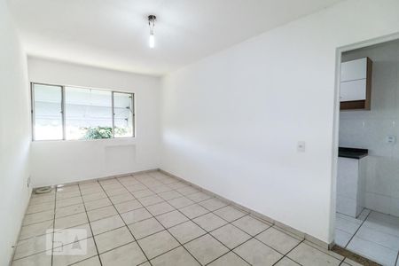 Sala de apartamento à venda com 1 quarto, 37m² em Taquara, Rio de Janeiro