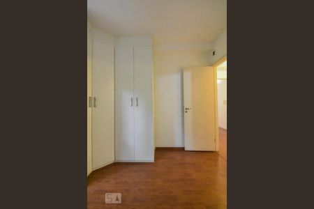 Apartamento para alugar com 184m², 3 quartos e sem vaga Apartamento para alugar com 184m², 3 quartos e sem vagaSuíte 03