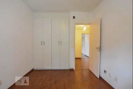 Apartamento para alugar com 184m², 3 quartos e sem vaga Apartamento para alugar com 184m², 3 quartos e sem vagaSuíte 02