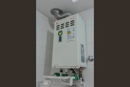 Apartamento para alugar com 184m², 3 quartos e sem vaga Apartamento para alugar com 184m², 3 quartos e sem vagaLavanderia