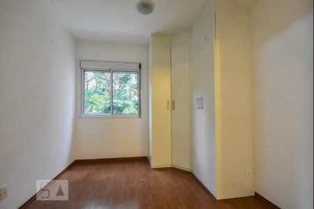 Apartamento para alugar com 184m², 3 quartos e sem vaga Apartamento para alugar com 184m², 3 quartos e sem vagaSuíte 03