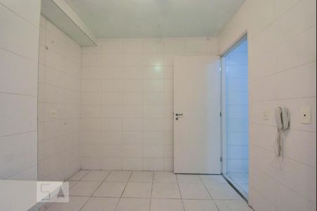 Apartamento para alugar com 184m², 3 quartos e sem vaga Apartamento para alugar com 184m², 3 quartos e sem vagaCozinha
