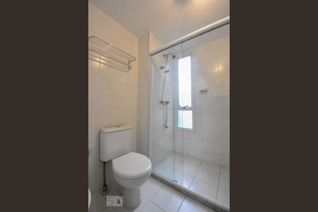 Apartamento para alugar com 184m², 3 quartos e sem vaga Apartamento para alugar com 184m², 3 quartos e sem vagaBanheiro Suíte 01