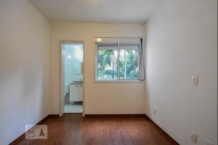 Apartamento para alugar com 184m², 3 quartos e sem vaga Apartamento para alugar com 184m², 3 quartos e sem vagaSuíte 02