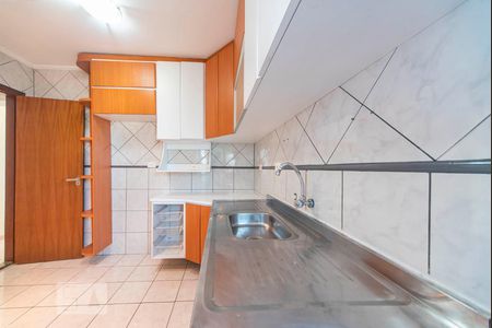 Apartamento à venda com 77m², 3 quartos e 2 vagasCozinha