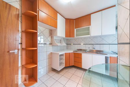 Apartamento à venda com 77m², 3 quartos e 2 vagasCozinha