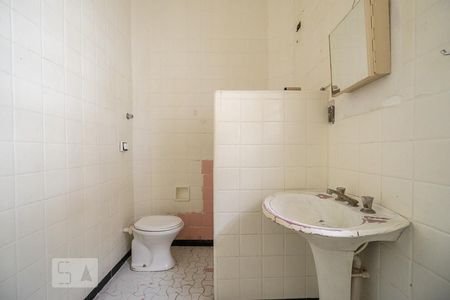 Banheiro de casa à venda com 3 quartos, 250m² em Cidade Mãe do Céu, São Paulo