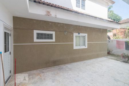 Vista da sala de apartamento para alugar com 3 quartos, 90m² em São Francisco, Curitiba