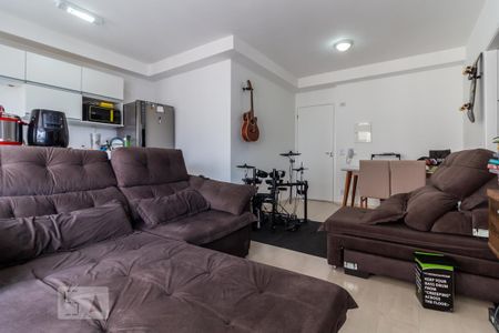 Sala de apartamento para alugar com 1 quarto, 50m² em Alphaville Conde Ii, Barueri