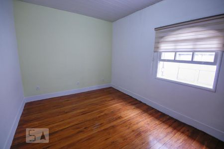 Casa à venda com 130m², 2 quartos e 1 vagaSuíte 2