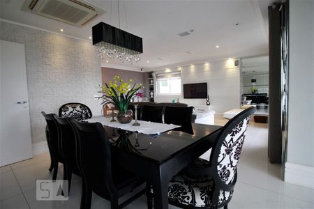 Apartamento à venda com 180m², 4 quartos e 3 vagasSala