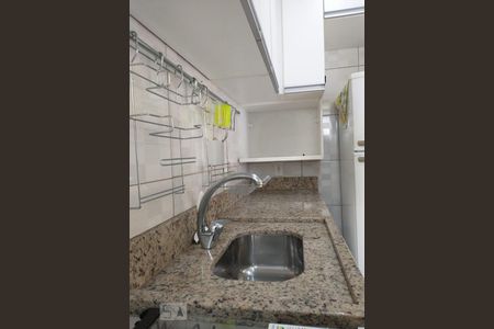 Apartamento à venda com 50m², 1 quarto e 1 vagaCozinha - Torneira