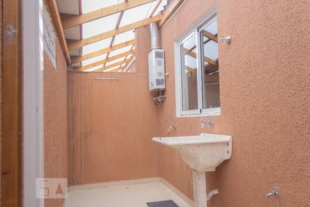 Casa de condomínio para alugar com 107m², 3 quartos e 2 vagas Casa de condomínio para alugar com 107m², 3 quartos e 2 vagasAreá de serviço