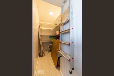 Apartamento para alugar com 120m², 3 quartos e sem vagaDepósito / Quarto de Serviço