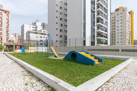 Apartamento para alugar com 120m², 3 quartos e sem vagaPlayground