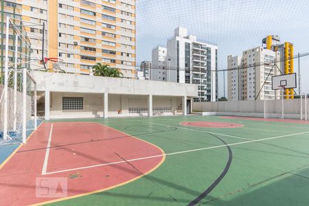 Apartamento para alugar com 120m², 3 quartos e sem vagaQuadra Esportiva