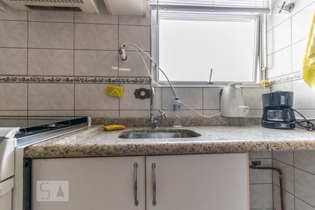 Apartamento para alugar com 120m², 3 quartos e sem vagaCozinha - Detalhe