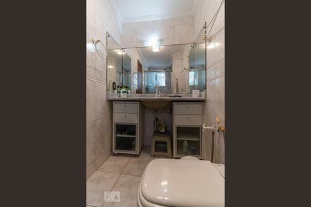 Apartamento para alugar com 120m², 3 quartos e sem vagaSuíte - Banheiro