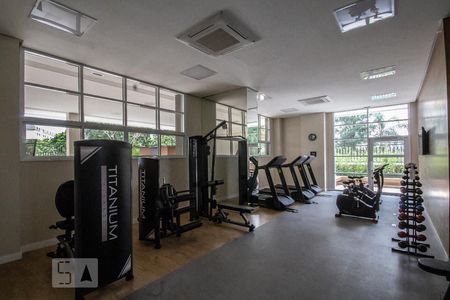 Studio para alugar com 35m², 1 quarto e 1 vaga Studio para alugar com 35m², 1 quarto e 1 vagaFitness
