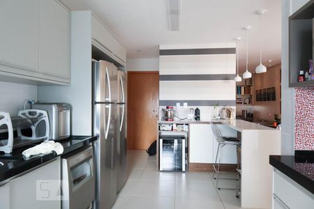 Cozinha de apartamento à venda com 2 quartos, 117m² em Jardim Santa Teresa, Jundiaí