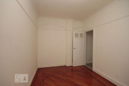 Apartamento à venda com 70m², 1 quarto e sem vagaQuarto