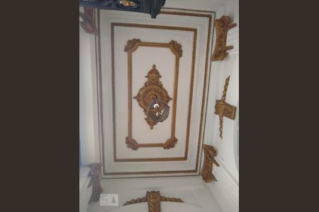 Apartamento à venda com 70m², 1 quarto e sem vaga Apartamento à venda com 70m², 1 quarto e sem vagaDetalhe do prédio