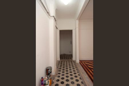 Apartamento à venda com 70m², 1 quarto e sem vagaCorredor