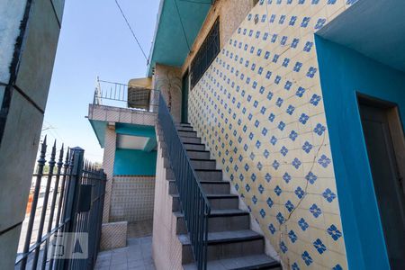 Casa à venda com 200m², 3 quartos e 3 vagasEscada de Acesso 
