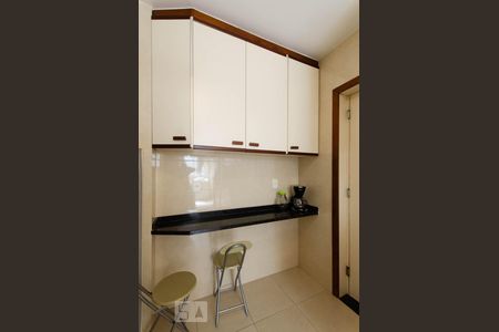 Apartamento à venda com 120m², 3 quartos e 1 vagaCozinha