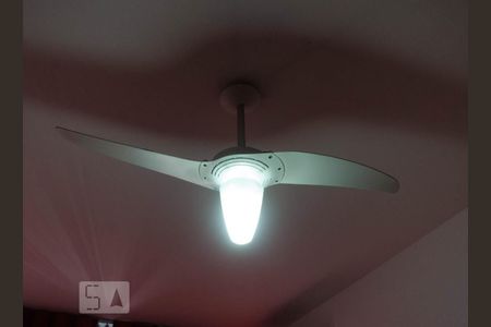 Apartamento à venda com 120m², 3 quartos e 1 vagaVentilador de teto do quarto 2