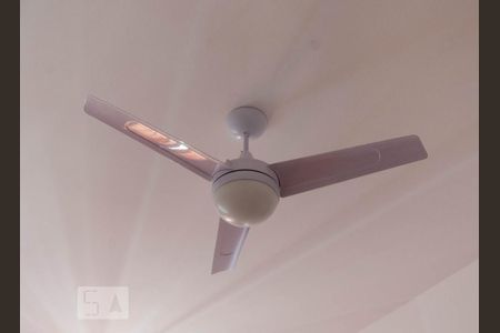 Apartamento à venda com 120m², 3 quartos e 1 vagaVentilador de teto do quarto 1