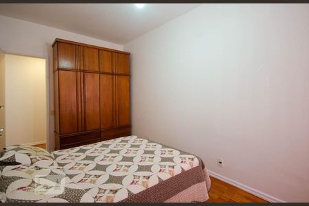 Apartamento à venda com 120m², 3 quartos e 1 vagaQuarto 2