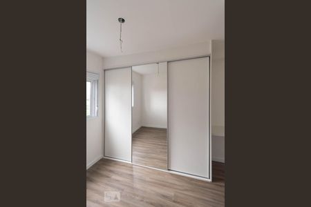 Apartamento para alugar com 70m², 2 quartos e 2 vagasSuíte
