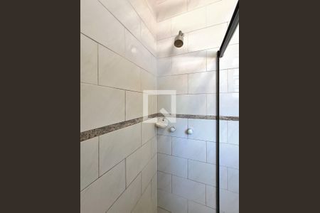 Apartamento à venda com 68m², 2 quartos e sem vaga Apartamento à venda com 68m², 2 quartos e sem vagaBanheiro Social