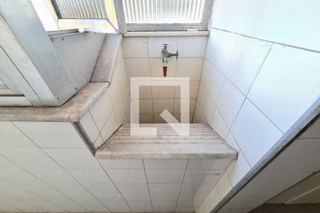 Apartamento à venda com 68m², 2 quartos e sem vaga Apartamento à venda com 68m², 2 quartos e sem vagaÁrea de Serviço